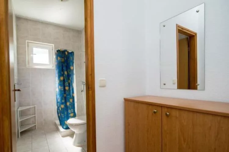 Apartments Boguvila - Two-Bedroom Basic Apartment with Terrace (A1) - (ST)-Indoor