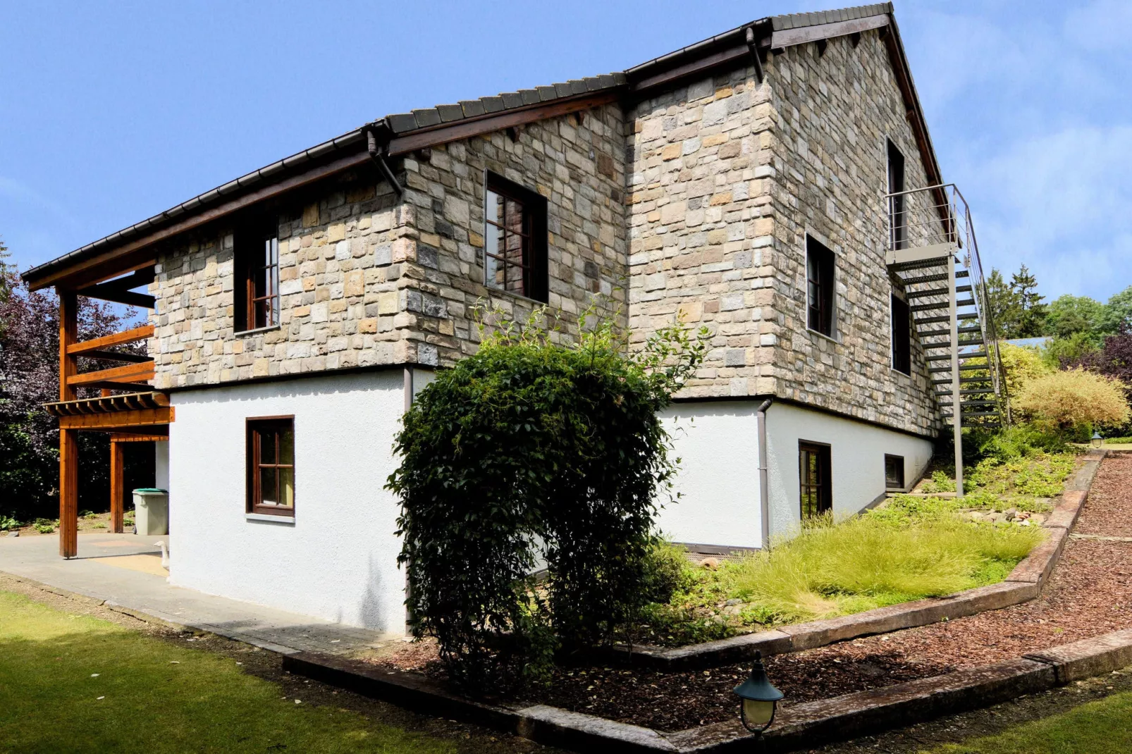 Chalet Reinhilde-Exterior summer