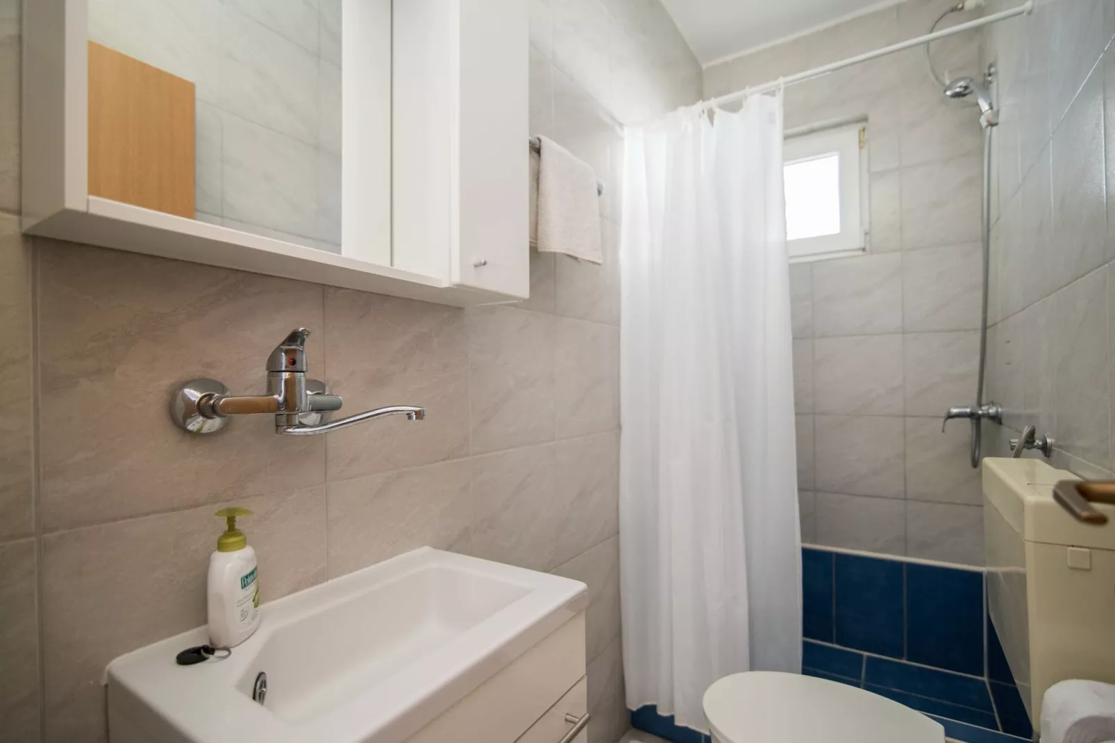 Apartments Pinija - Three Bedroom Apartment with Terrace (A0) - (ST)-Bathroom
