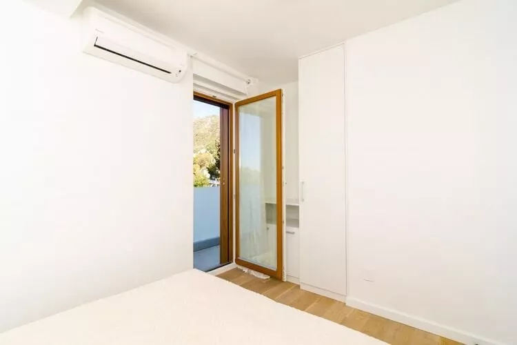 Apartment Lula - Superior Two-Bedroom Apartment with Balcony and Sea View-Chambre