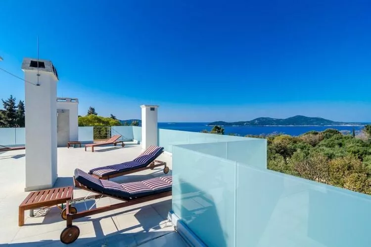 Apartment Lula - Superior Two-Bedroom Apartment with Balcony and Sea View-Extérieur