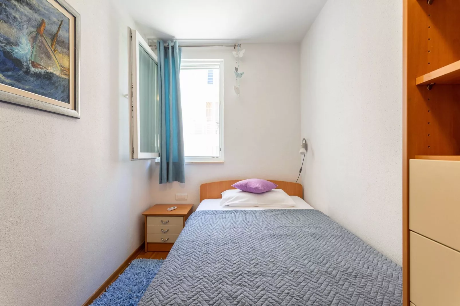 Apartment Zara - Two Bedroom Apartment with Balcony - (ST)-Bedroom