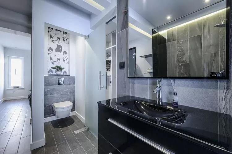 Apartment LaVilla - Two Bedroom Apartment with Balcony and Sea View (Žuti)-Badezimmer