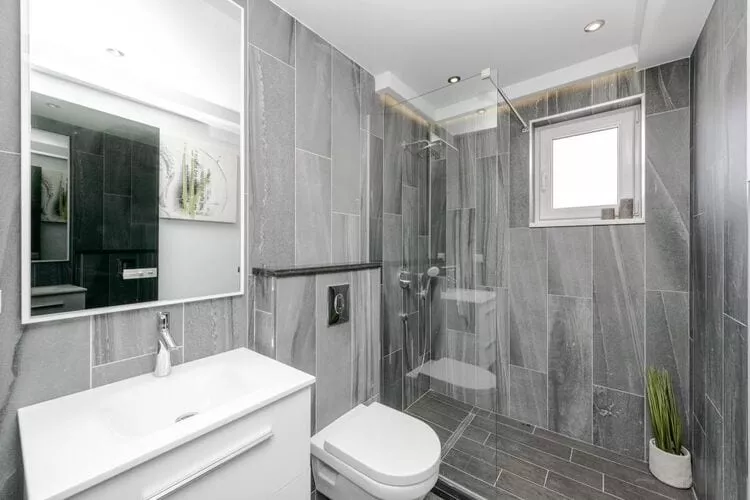 Apartment LaVilla - Two Bedroom Apartment with Balcony and Sea View (Žuti)-Badezimmer