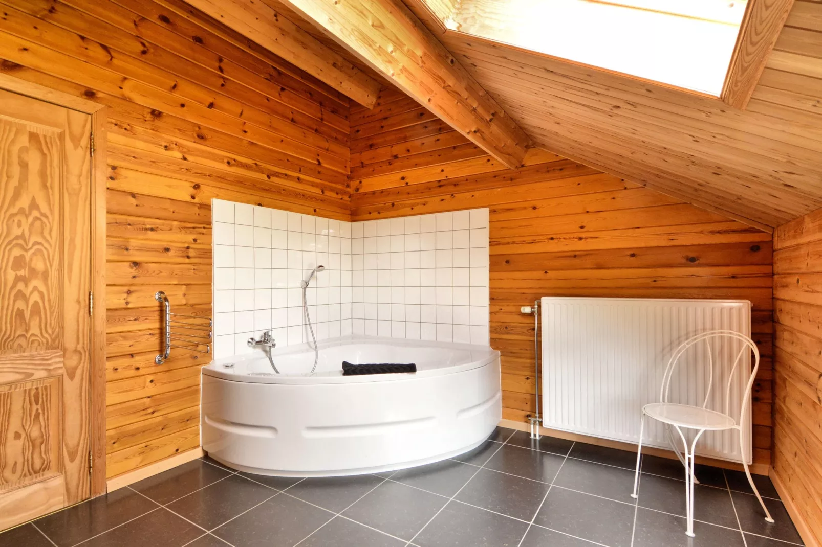 Chalet Reinhilde-Bathroom