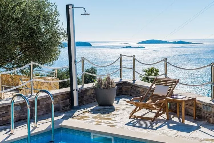 Apartment LaVilla - Two Bedroom Apartment with Balcony and Sea View (Žuti)-Schwimmbad