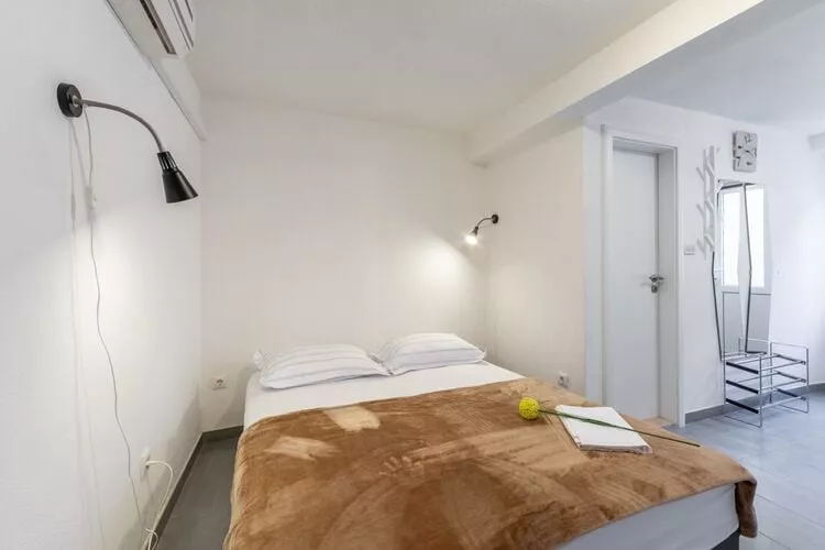Apartments Sonja  - Studio Apartment (ST)-Bedroom