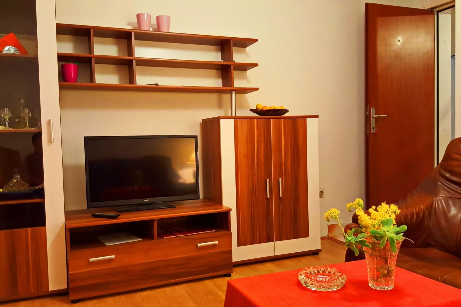 Apartment Domestic - Three Bedroom Apartment with Terrace-Salon