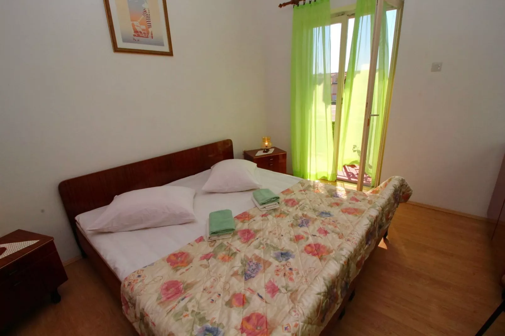 Apartment Domestic - Three Bedroom Apartment with Terrace-Chambre