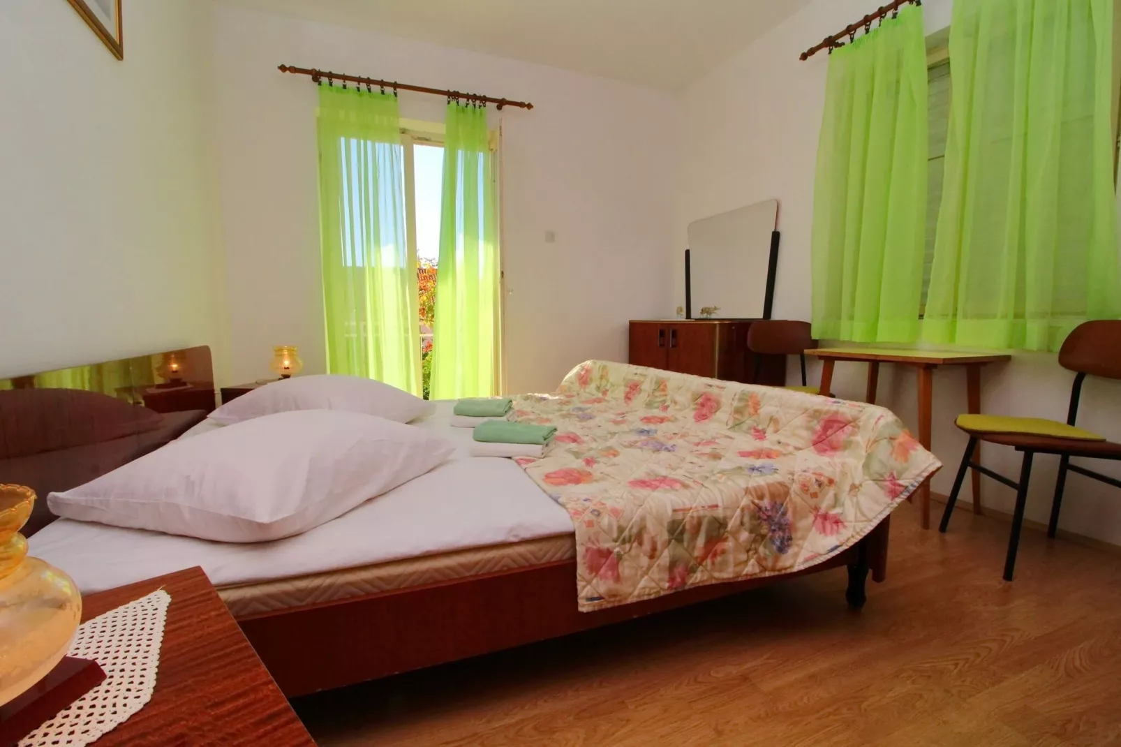 Apartment Domestic - Three Bedroom Apartment with Terrace-Chambre