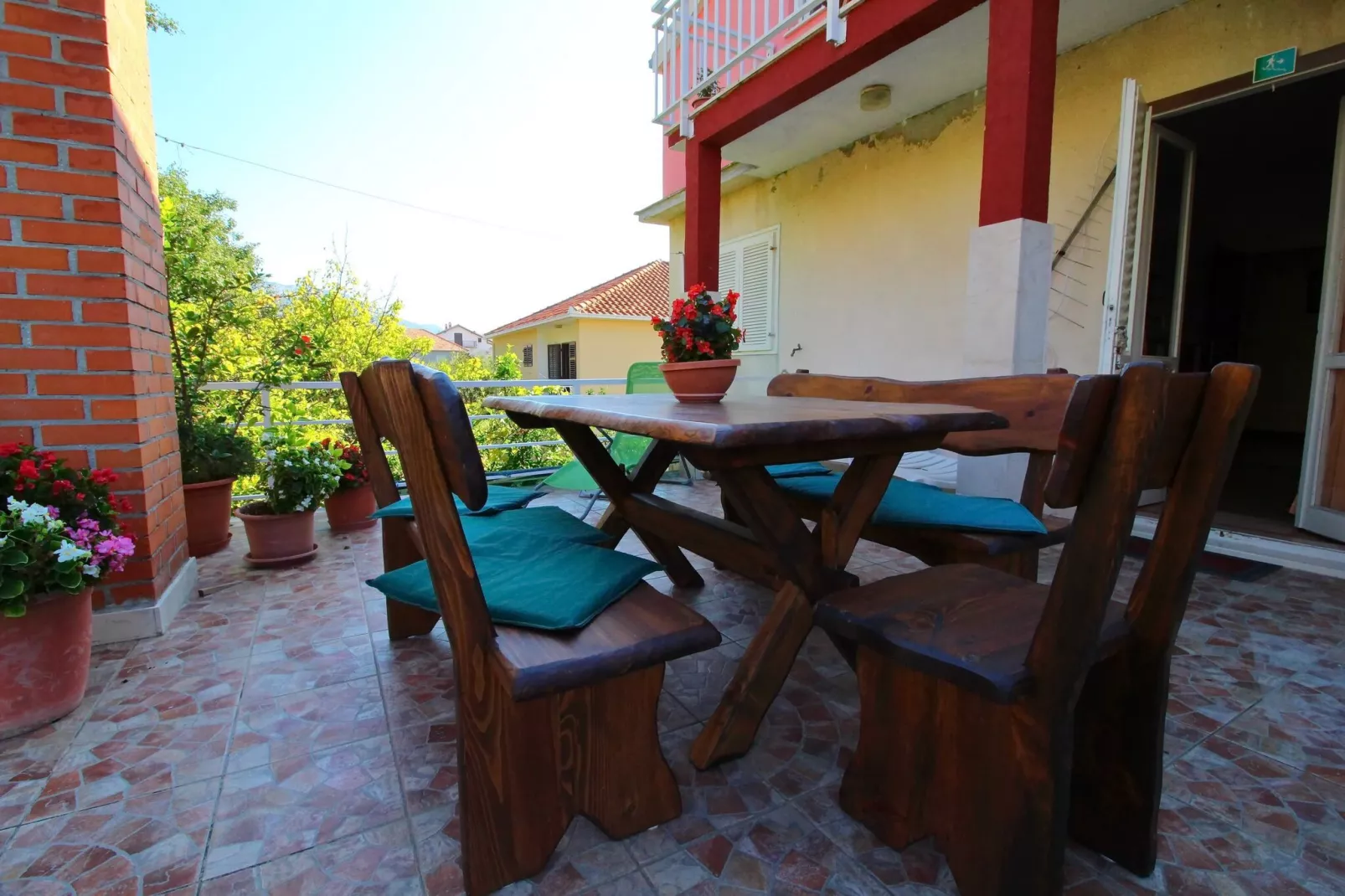 Apartment Domestic - Three Bedroom Apartment with Terrace-Terrasse