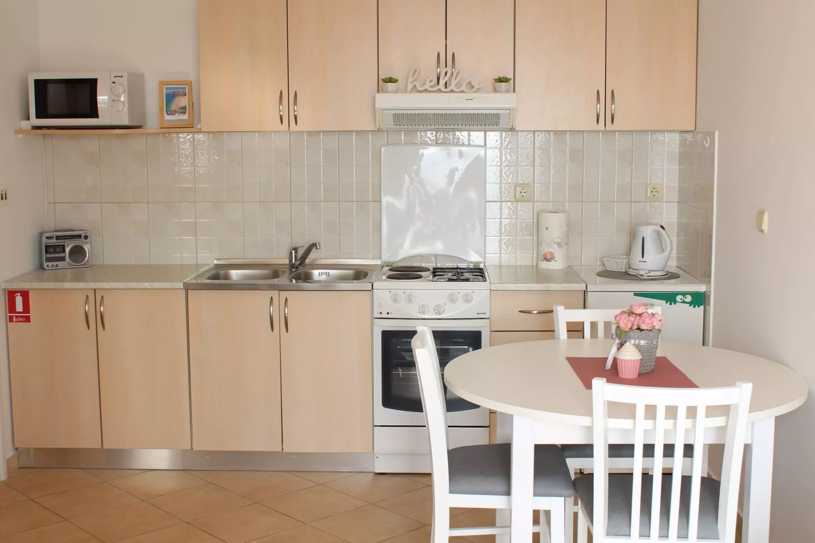 Apartments Lovro - One Bedroom Apartment with Terrace and Sea View (2)-Kitchen