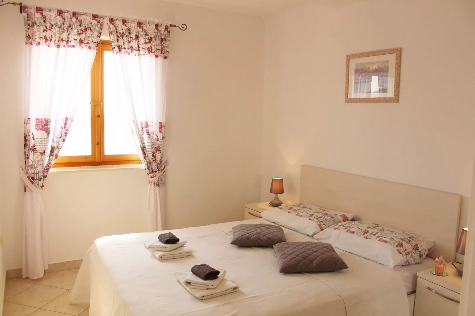 Apartments Lovro - One Bedroom Apartment with Terrace and Sea View (2)-Bedroom