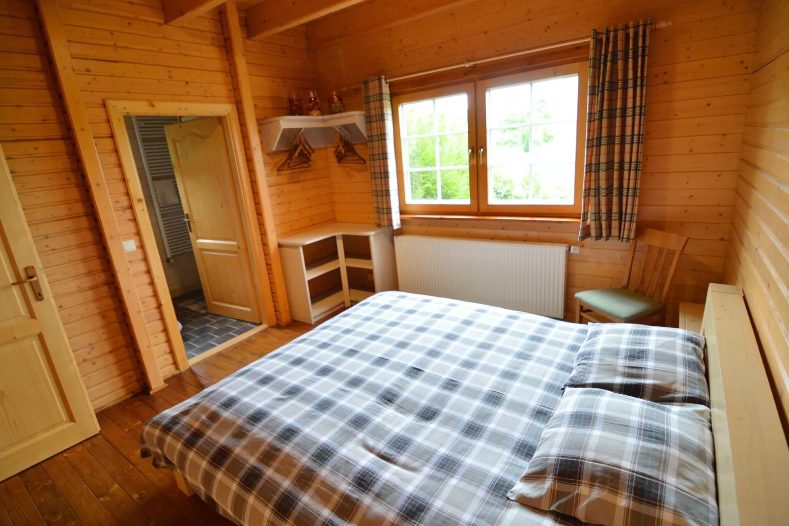 Chalet du Soleil-Bedroom