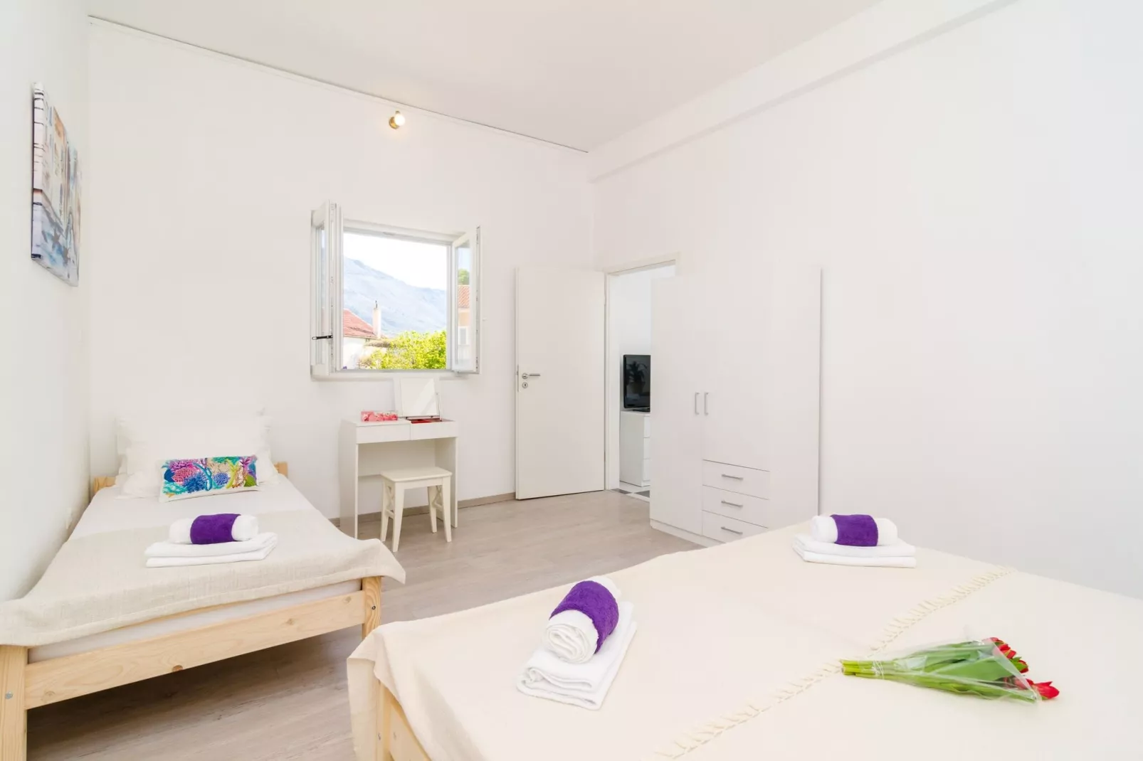 Apartment Amabilis - One Bedroom Apartment with Terrace and City View-Schlafzimmer