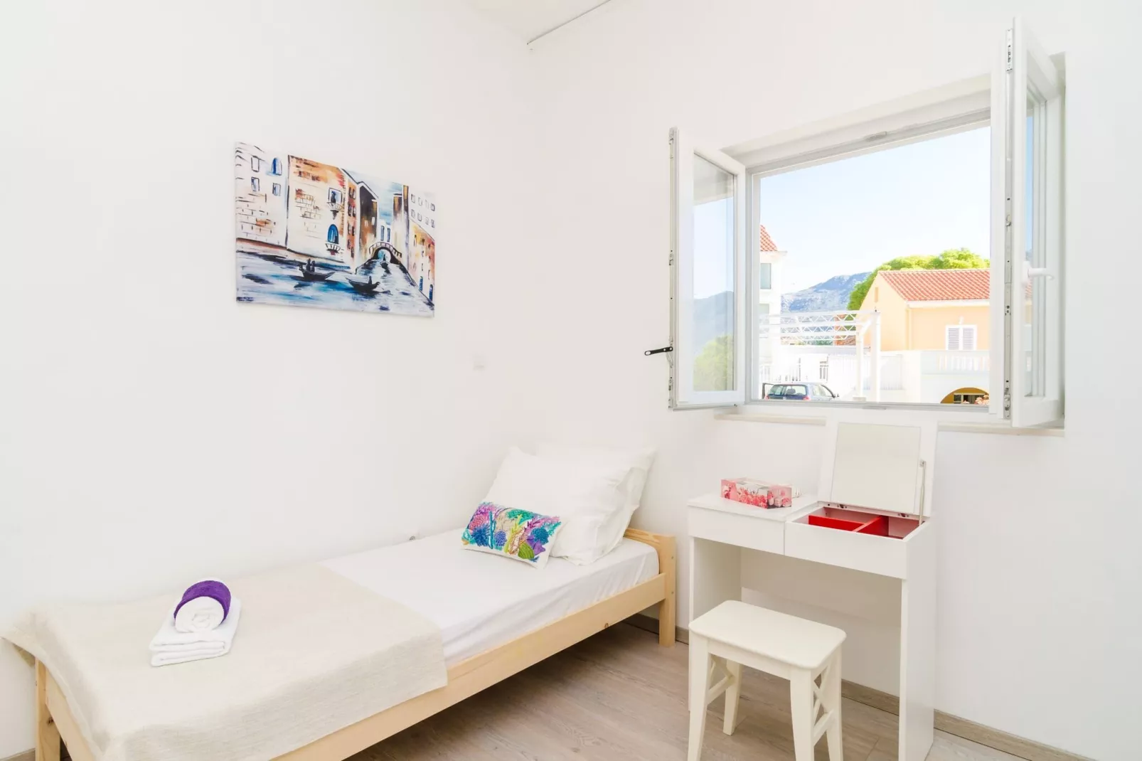 Apartment Amabilis - One Bedroom Apartment with Terrace and City View-Schlafzimmer