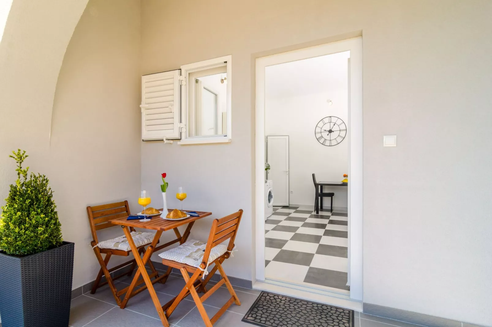 Apartment Amabilis - One Bedroom Apartment with Terrace and City View-Terrasse