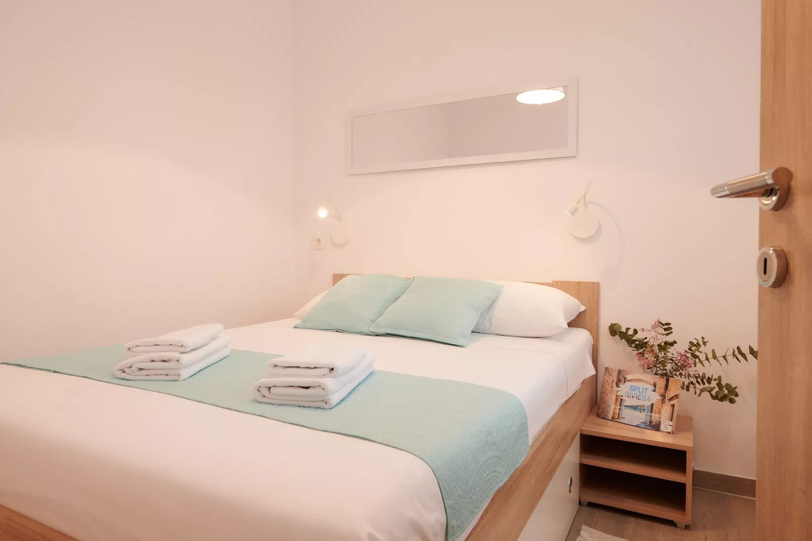 Apartment Boris (ST) - Two Bedroom Apartment with Terrace and Jacuzzi-Bedroom