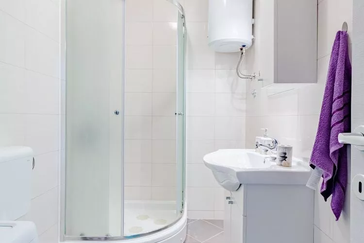 Apartment Anamaris (ST) - One Bedroom Apartment with Terrace and Sea View-Bathroom
