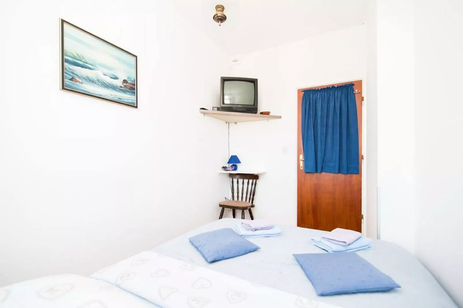 Apartment Iris (ST) - Two Bedroom Apartment with Balcony and Sea View-Bedroom