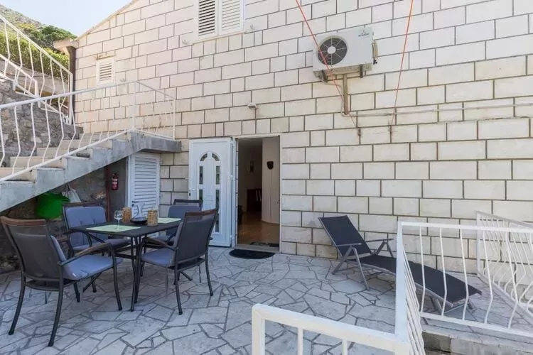 Apartment Milić - Two Bedroom Apartment with Terrace and Sea View (Sinjska 15)-Indoor