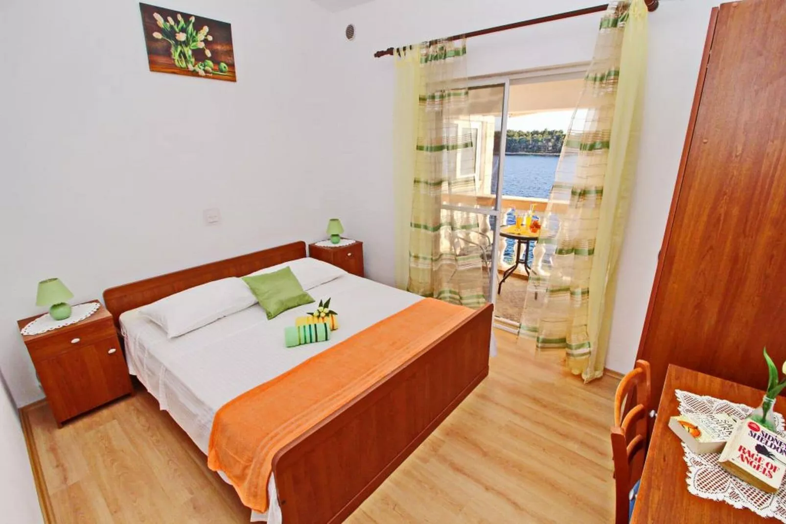 Apartments Villa Senija - Comfort Two Bedroom Apartment with Terrace and Sea View (Lavander)-Bedroom
