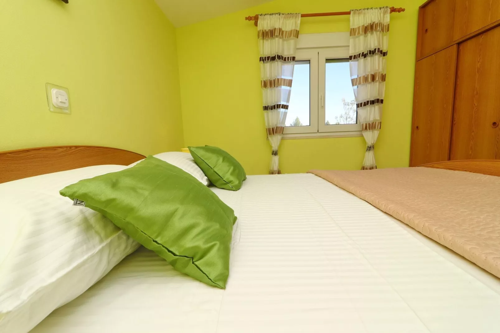 Apartments Villa Senija - Three Bedroom Apartment with Terrace and Sea View  ( Rosemary )-Bedroom