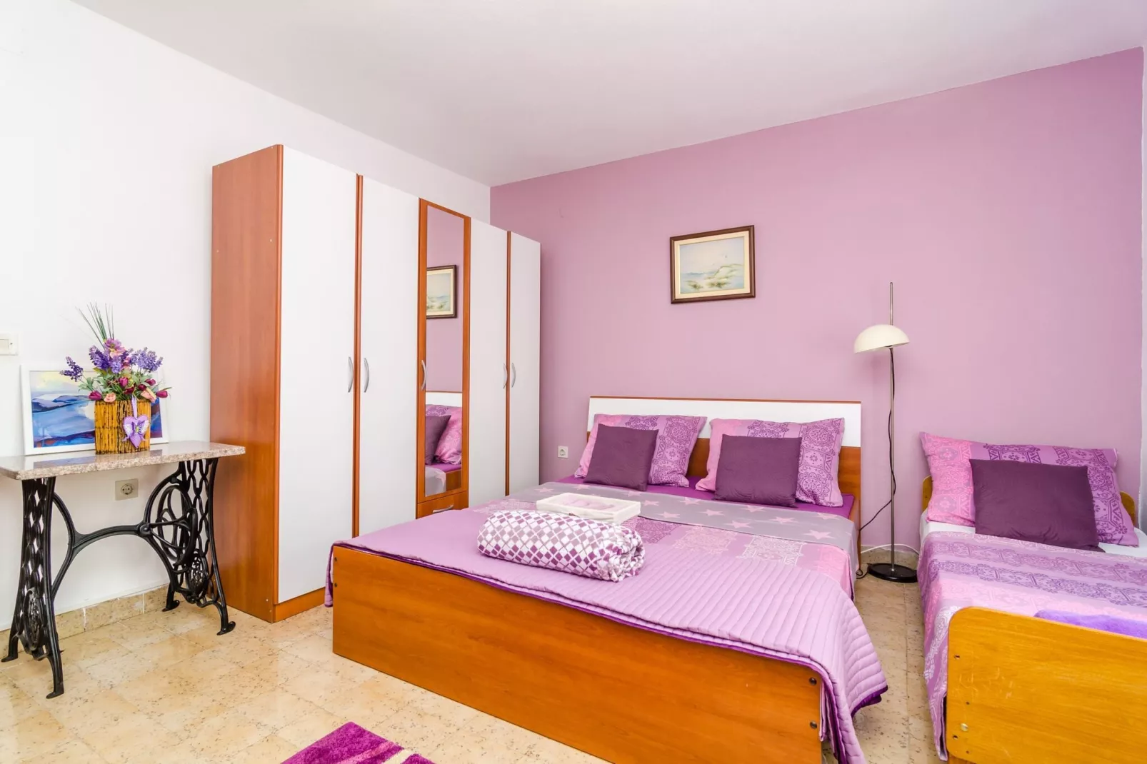 Apartment Bay Of Dreams - Two-Bedroom Apartment with Terrace and Sea View-Bedroom