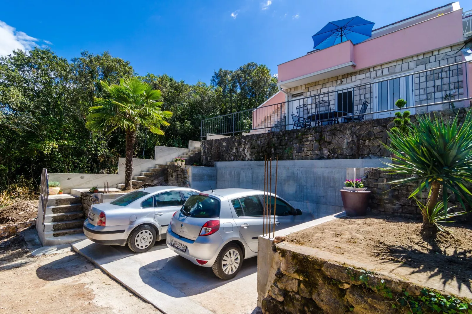 Apartment Bay Of Dreams - Two-Bedroom Apartment with Terrace and Sea View-Outdoor