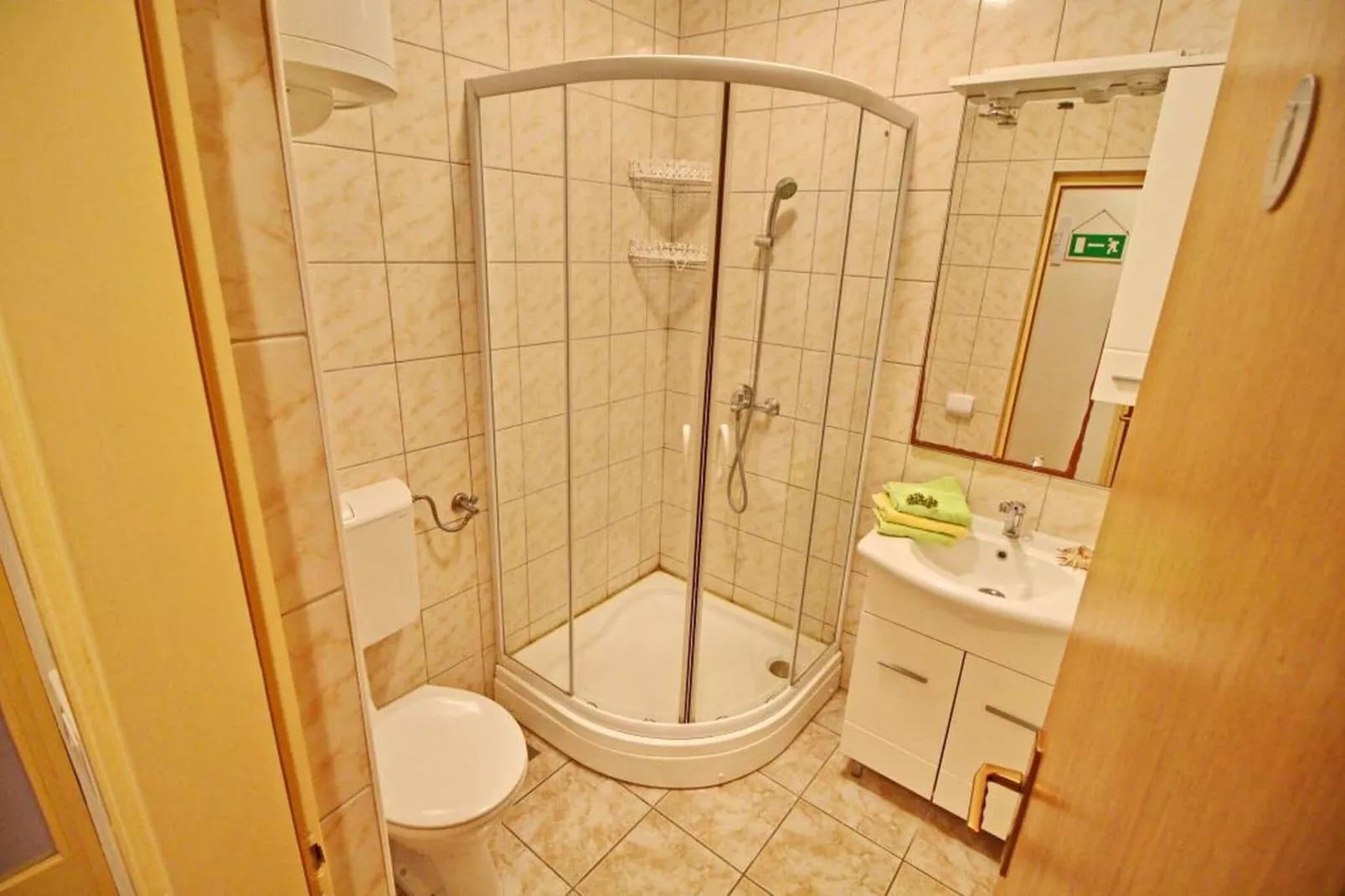 Apartments Sea Line - One Bedroom Apartment with Terrace and Sea View-Bathroom