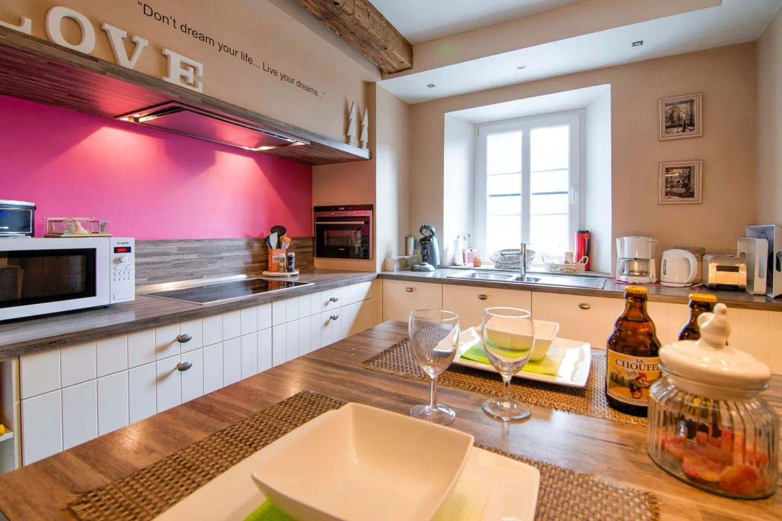 La Romaine-Kitchen