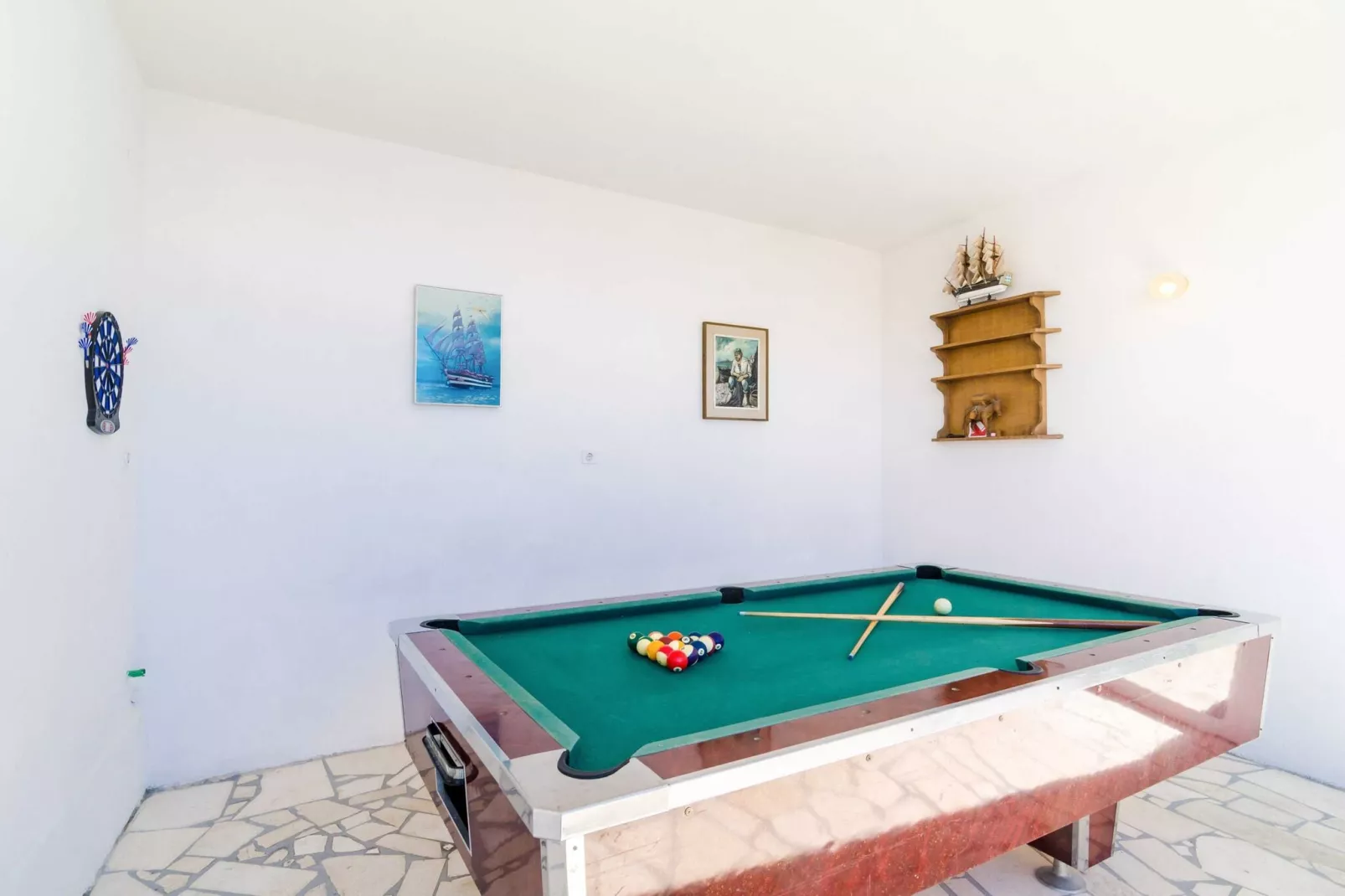 Apartments Knego - Two Bedroom Apartment with Balcony and Sea View-Facilities
