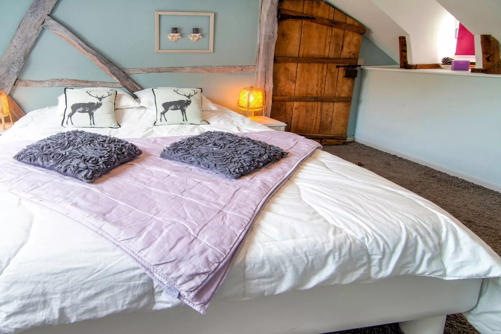 La Romaine-Bedroom