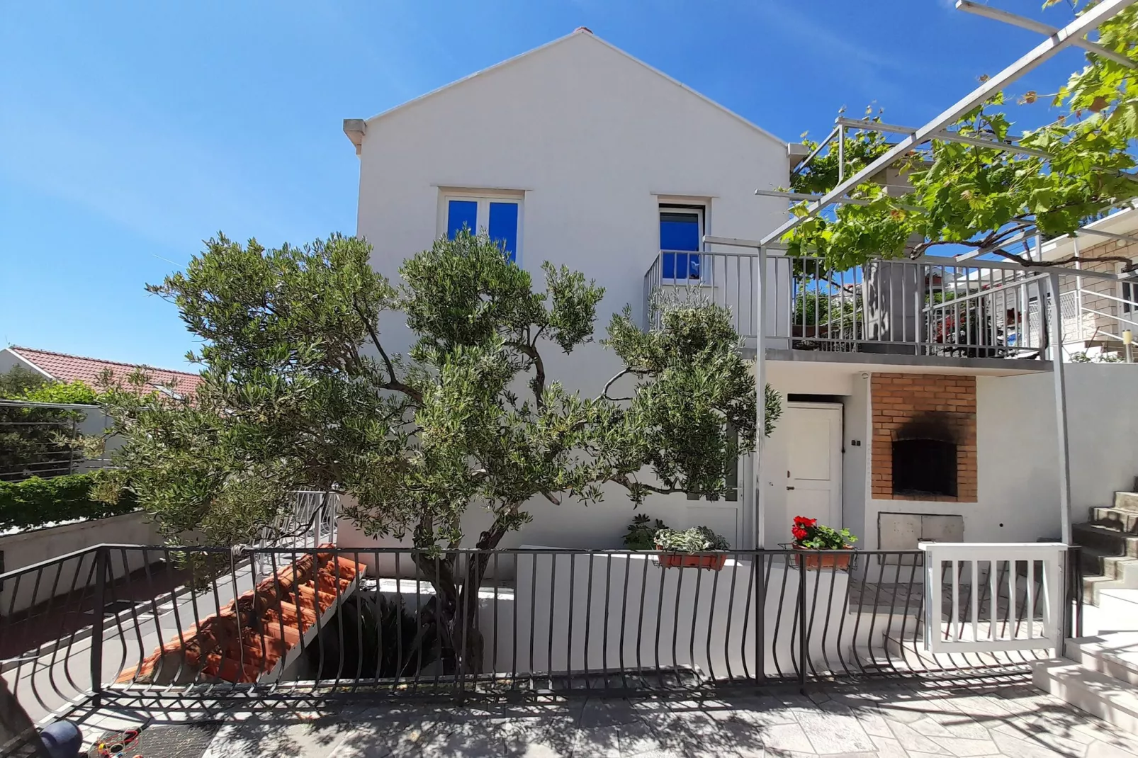 Apartments Knego - One Bedroom Apartment with Balcony and Sea View-Outdoor