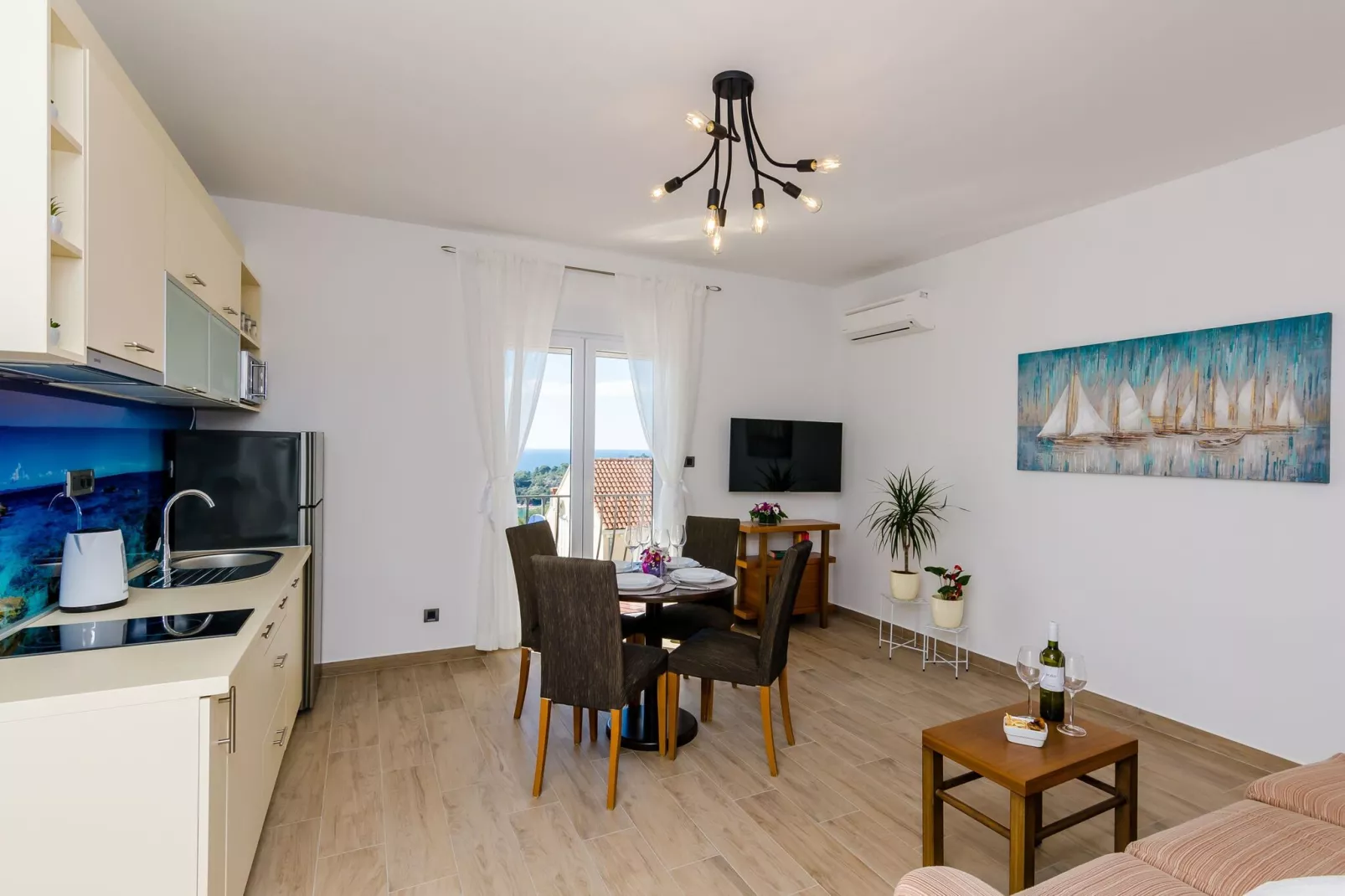 Apartments Knego - Comfort One Bedroom Apartment with Balcony and Sea View-Kitchen