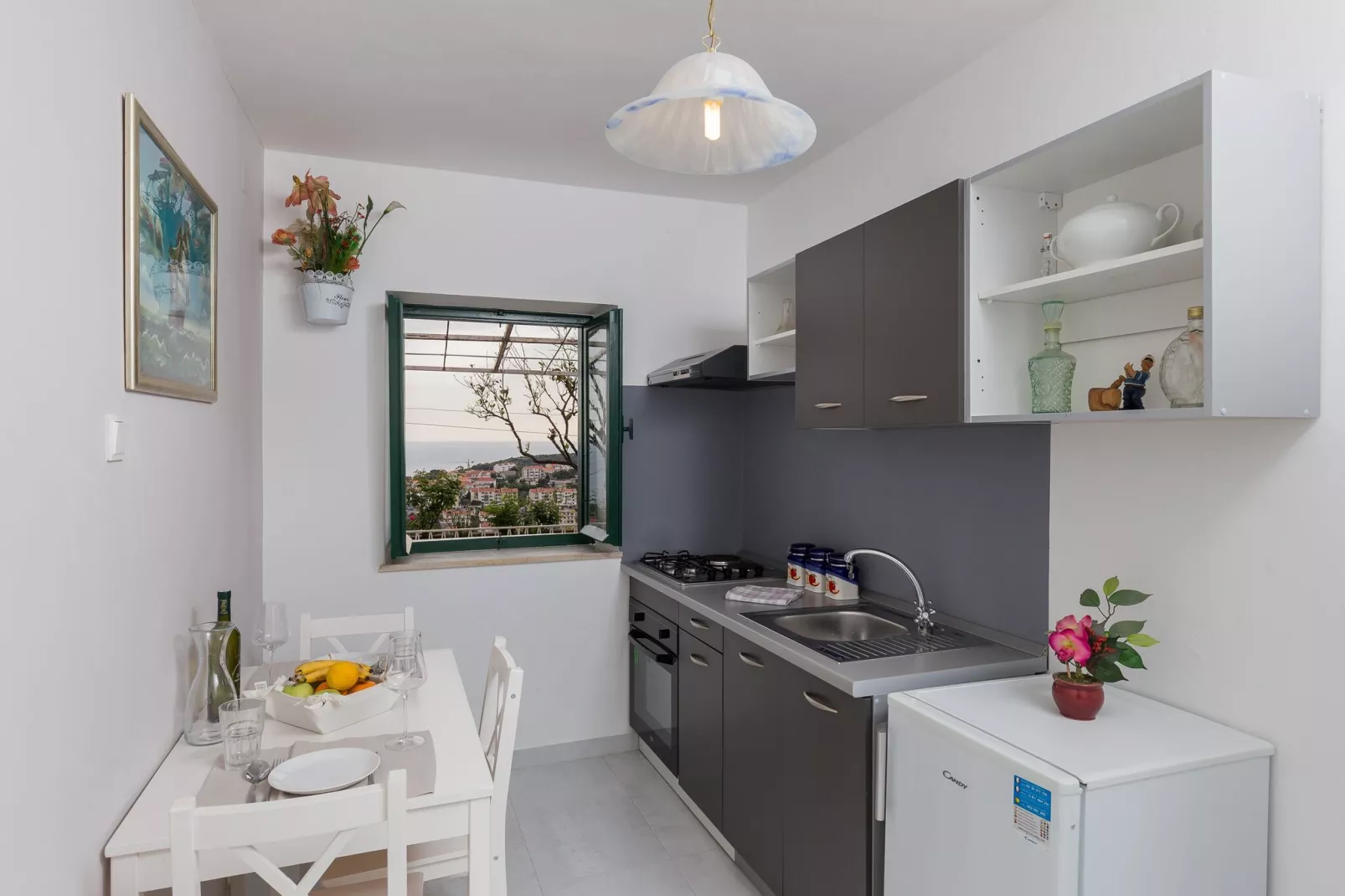 Apartment A Kind Of Magic - One Bedroom Apartment with Terrace and Sea View-Kitchen