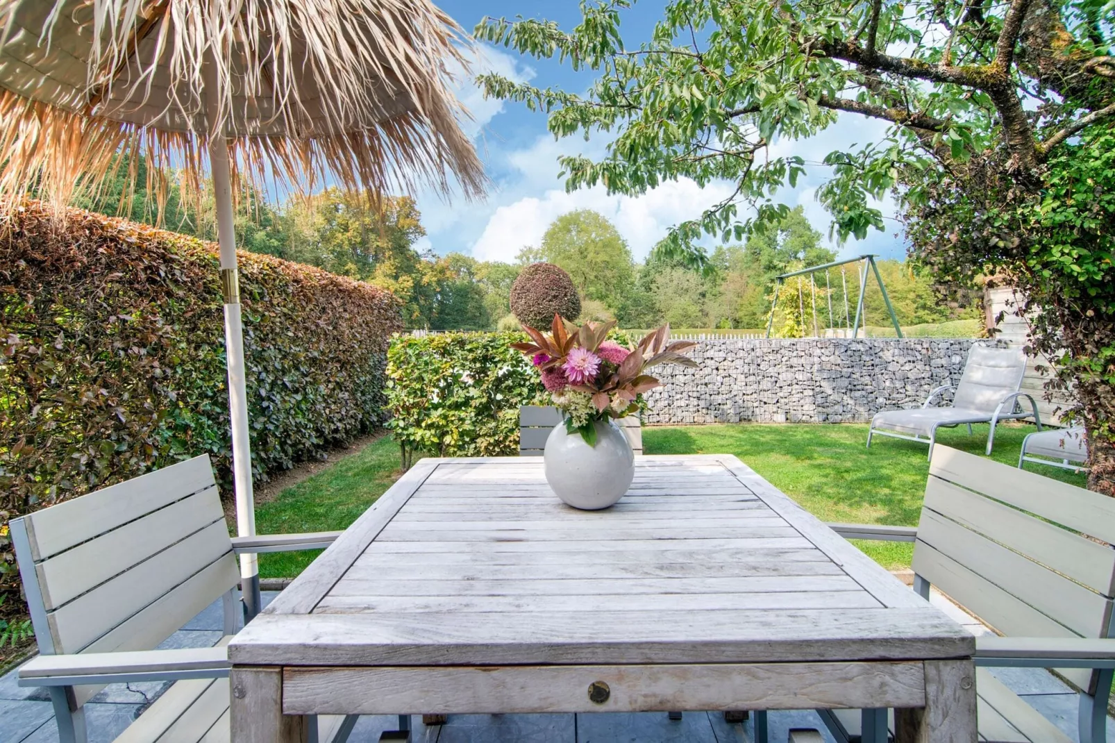 La Romaine-Terrace balcony