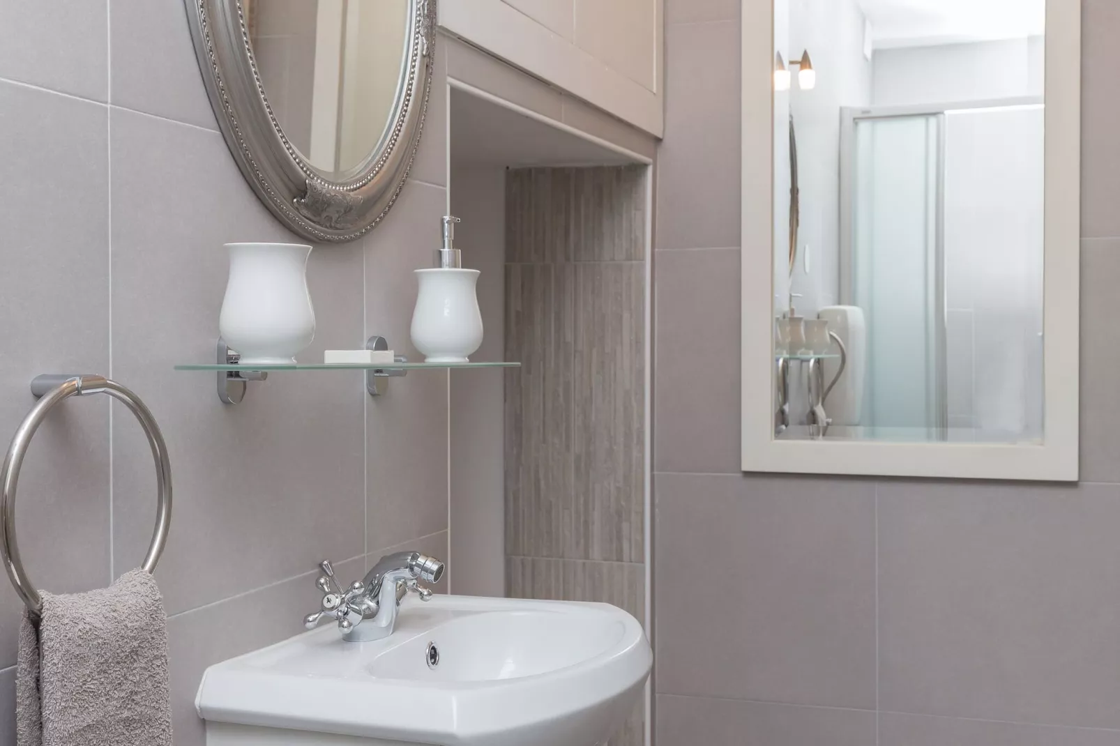 Apartment A Kind Of Magic - One Bedroom Apartment with Terrace and Sea View-Bathroom
