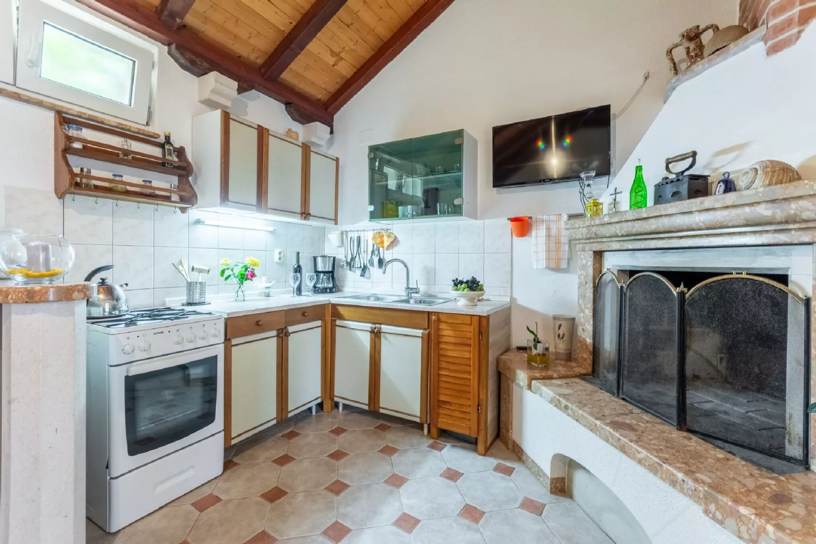 Apartments Darija - One Bedroom Apartment (ST)-Kitchen