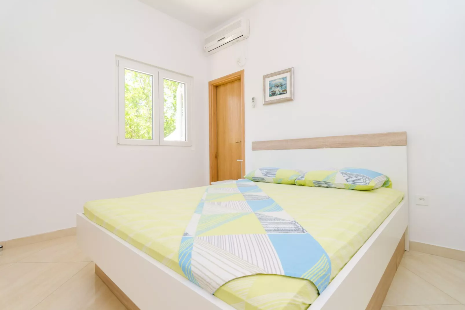 Apartments & Rooms Barišić - Standard Studio Apartment with Balcony and Garden View (G1-6)-Innen