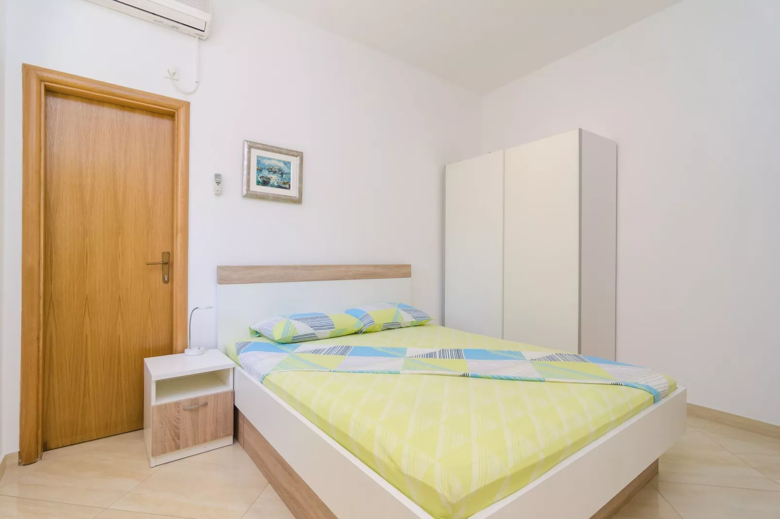 Apartments & Rooms Barišić - Standard Studio Apartment with Balcony and Garden View (G1-6)-Innen
