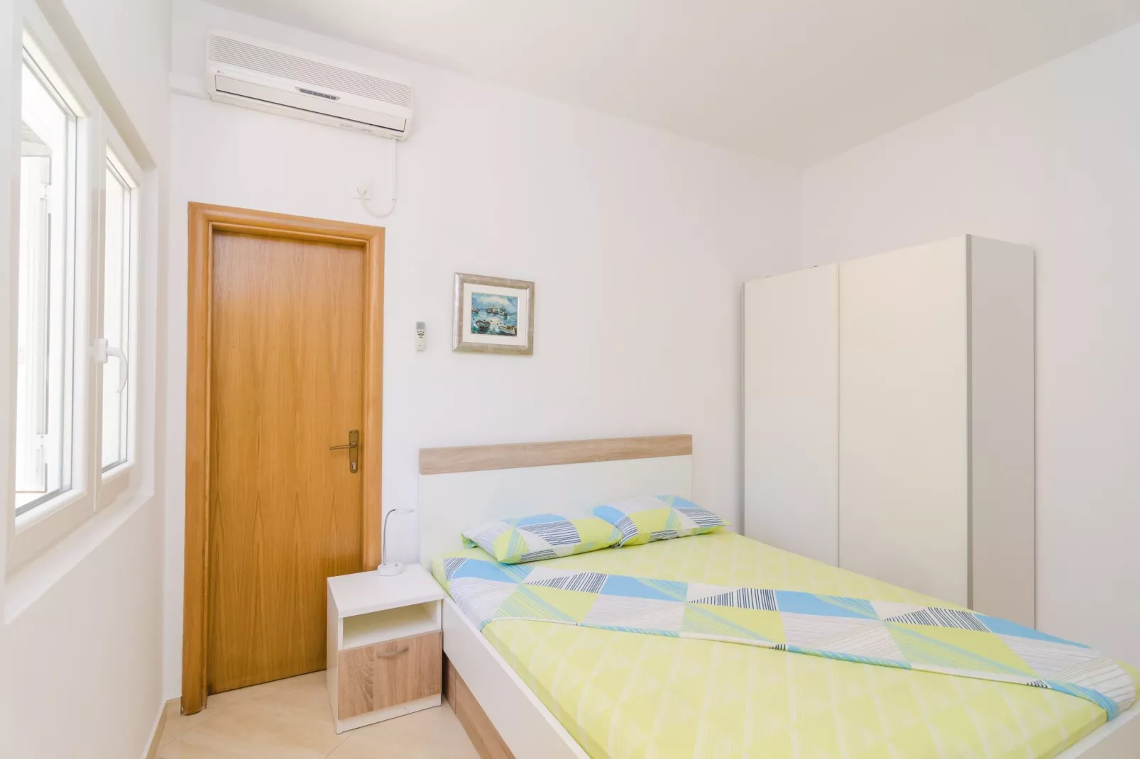 Apartments & Rooms Barišić - Standard Studio Apartment with Balcony and Garden View (G1-6)-Innen