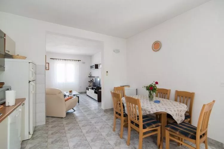 Apartment Alana - Two Bedroom Apartment with Terrace and Sea View - (ST)-Dining room