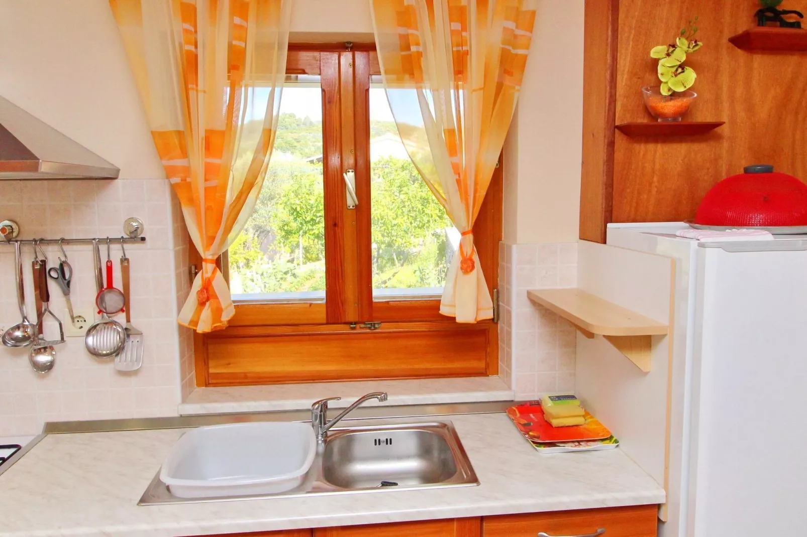 Holiday Home Katica - One Bedroom Holiday Home with Terrace and Sea View-Küche