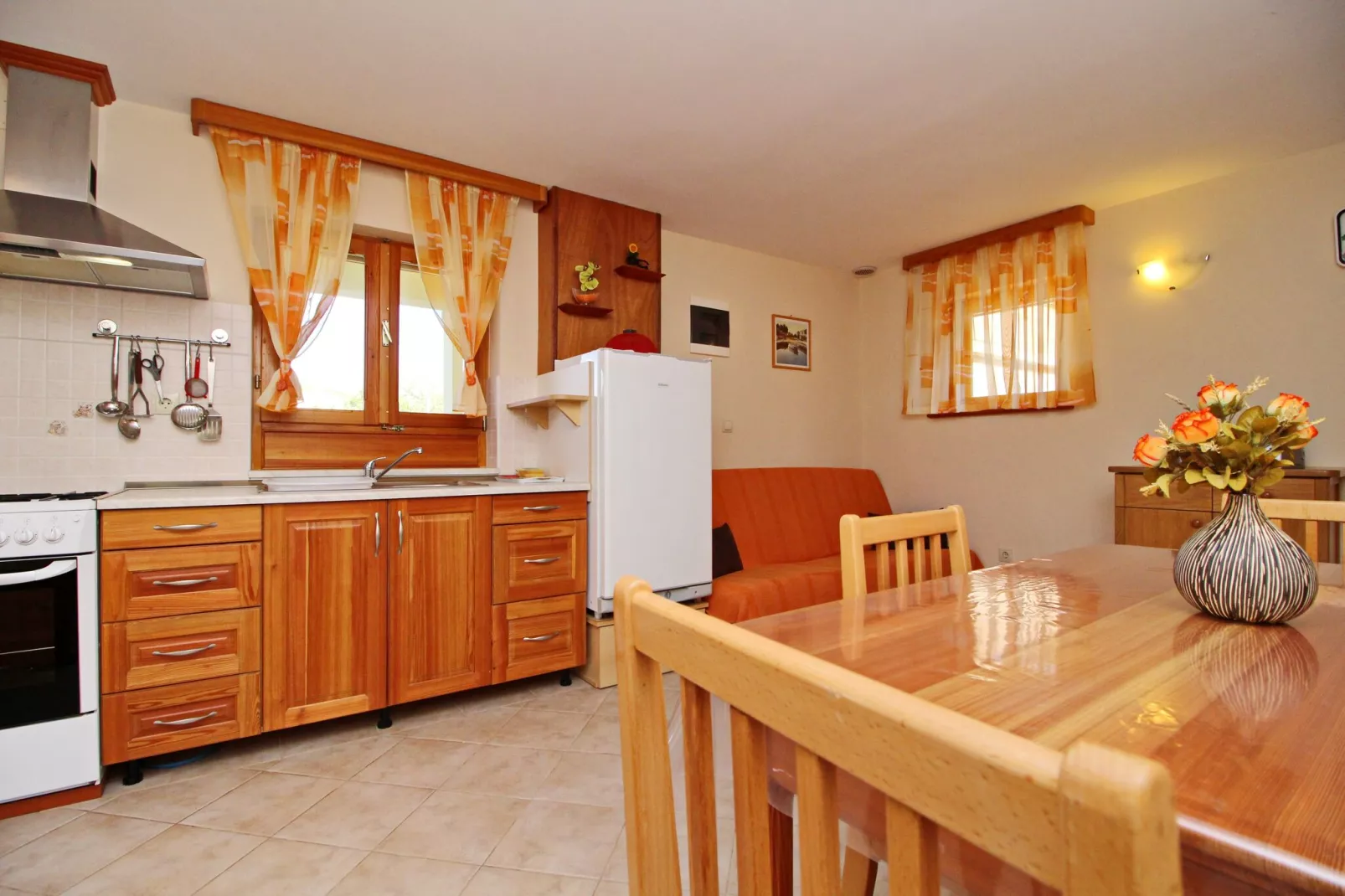Holiday Home Katica - One Bedroom Holiday Home with Terrace and Sea View-Küche