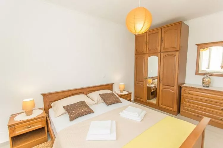 Apartment Mojaš - Two Bedroom Apartment with Terrace-Bedroom