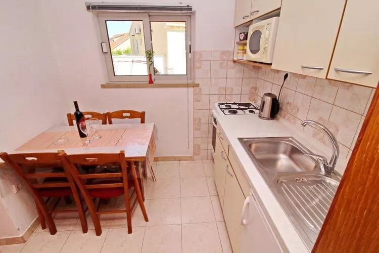 Apartments Radojković Lumbarda -One Bedroom Apartment with Terrace and Partial Sea View(A1)-Kitchen