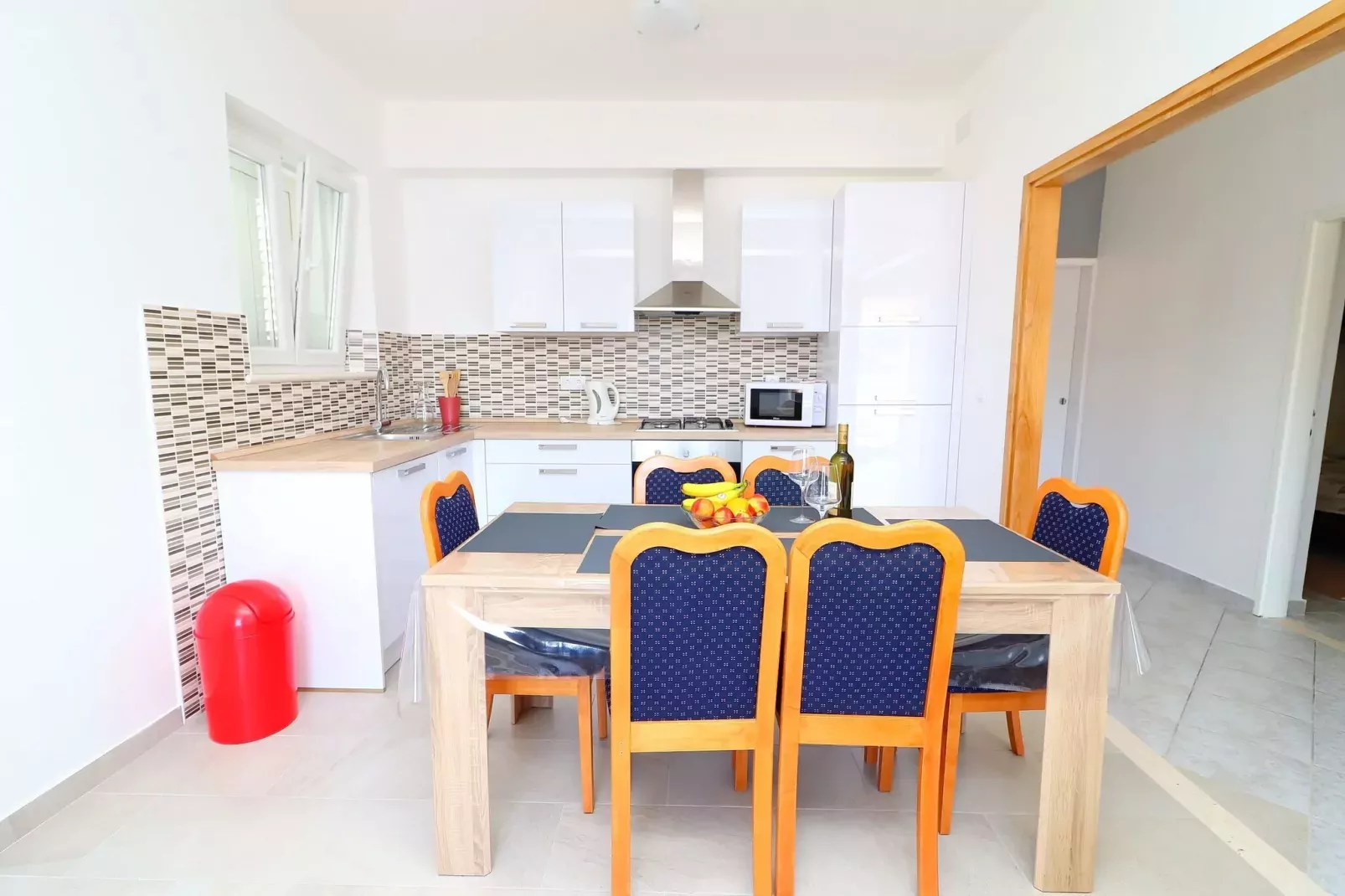 Apartments Radojković Lumbarda - Comfort Two Bedroom Apartment with Terrace and Sea View (A2)-Kitchen