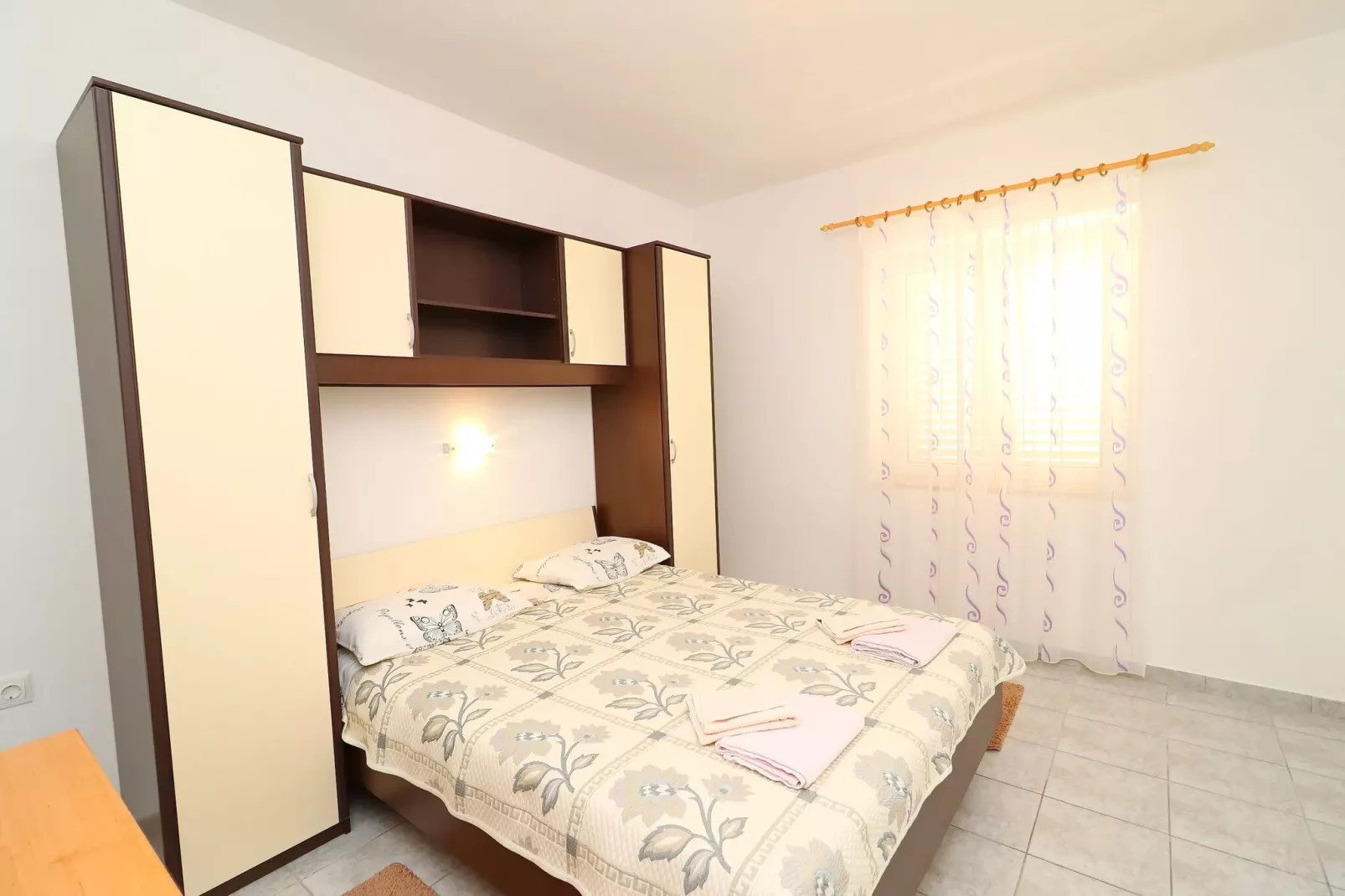 Apartments Radojković Lumbarda - Comfort Two Bedroom Apartment with Terrace and Sea View (A2)-Bedroom