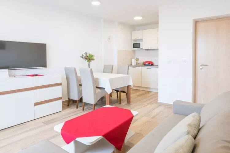 Apartment Luce Royal - One Bedroom Apartment with Balcony and Sea View-Living room